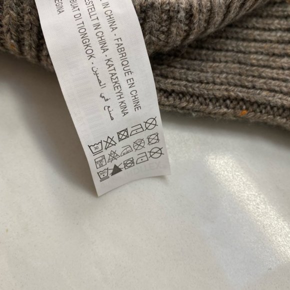 Zara Hooded Button Down Sweater - Picture 3 of 7